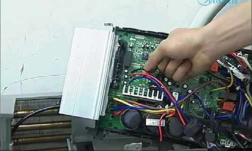 武侯美的空调电话是多少